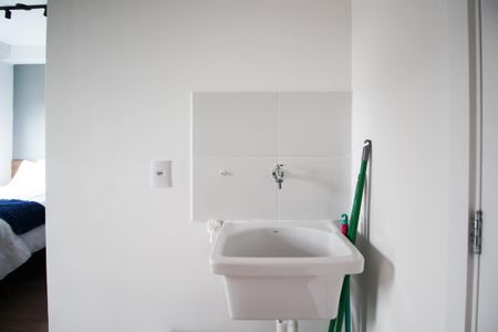 Studio à venda com 25m², 1 quarto e sem vaga Studio à venda com 25m², 1 quarto e sem vagaÁrea de Serviço