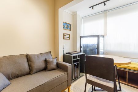 Sala de apartamento para alugar com 1 quarto, 26m² em Vila Olímpia, São Paulo