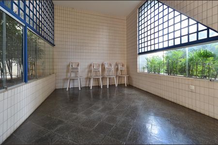 Apartamento para alugar com 104m², 3 quartos e 3 vagas Apartamento para alugar com 104m², 3 quartos e 3 vagasÁrea comum - Salão de festas