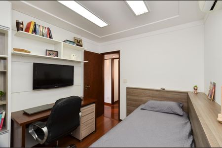 Apartamento para alugar com 104m², 3 quartos e 3 vagas Apartamento para alugar com 104m², 3 quartos e 3 vagasQuarto 1