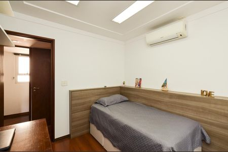 Apartamento para alugar com 104m², 3 quartos e 3 vagas Apartamento para alugar com 104m², 3 quartos e 3 vagasQuarto 1