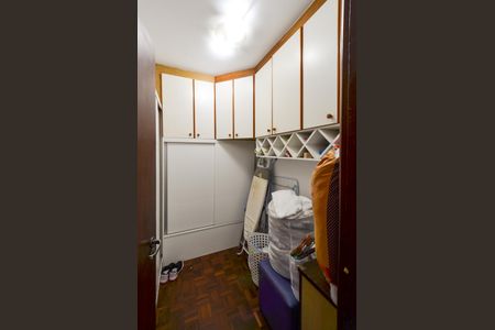 Apartamento para alugar com 104m², 3 quartos e 3 vagas Apartamento para alugar com 104m², 3 quartos e 3 vagasQuarto de Serviço