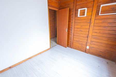 Casa à venda com 124m², 5 quartos e 2 vagasquarto 4