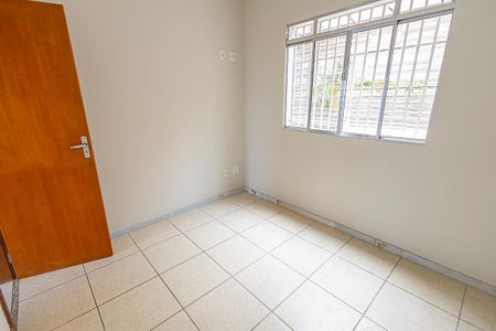 Casa à venda com 124m², 5 quartos e 2 vagasquarto 2