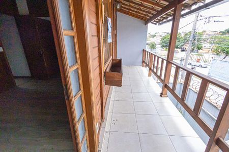 Casa à venda com 124m², 5 quartos e 2 vagasvaranda