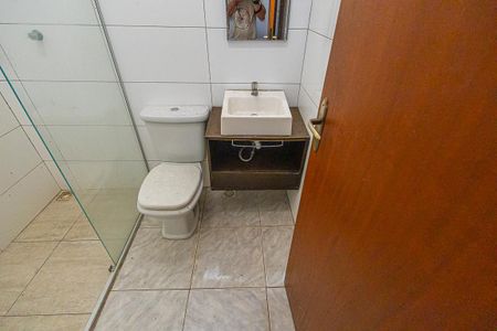 Casa à venda com 124m², 5 quartos e 2 vagassuite