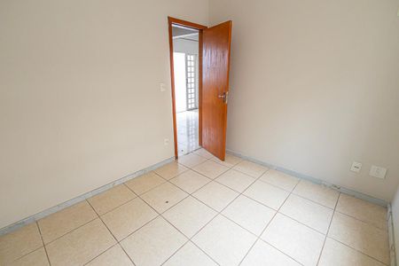 Casa à venda com 124m², 5 quartos e 2 vagasquarto 2