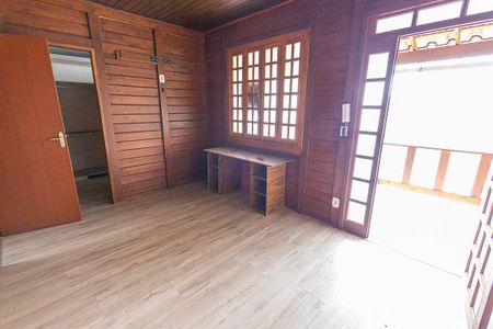 Casa à venda com 124m², 5 quartos e 2 vagasquarto 5 / varanda, closet e suite