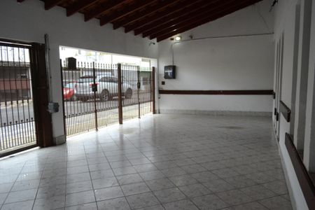 Casa para alugar com 250m², 2 quartos e 4 vagasGaragem
