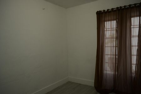 Casa para alugar com 250m², 2 quartos e 4 vagasQuarto 