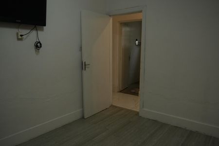 Casa para alugar com 250m², 2 quartos e 4 vagasQuarto