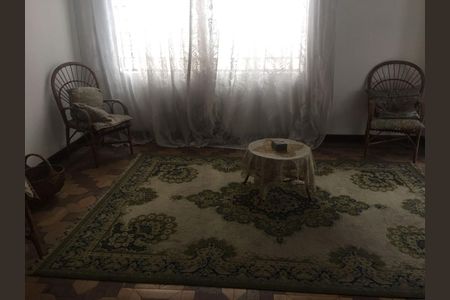 Casa à venda com 294m², 3 quartos e 3 vagasFoto 02