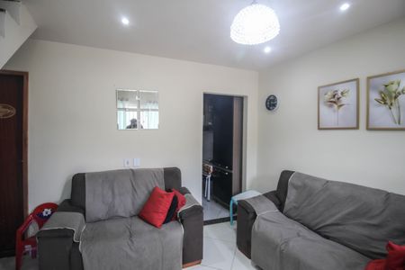 Sala de casa para alugar com 2 quartos, 63m² em Nossa Senhora de Fatima, Nilópolis