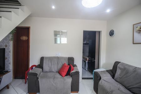 Sala de casa para alugar com 2 quartos, 63m² em Nossa Senhora de Fatima, Nilópolis