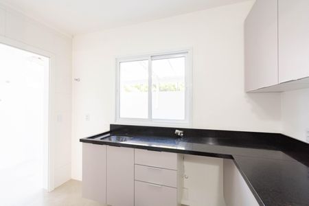 Casa de condomínio para alugar com 116m², 2 quartos e 2 vagasCozinha