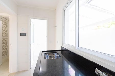 Casa de condomínio para alugar com 116m², 2 quartos e 2 vagasCozinha