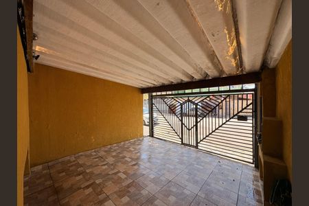 Casa à venda com 125m², 2 quartos e 2 vagasGaragem
