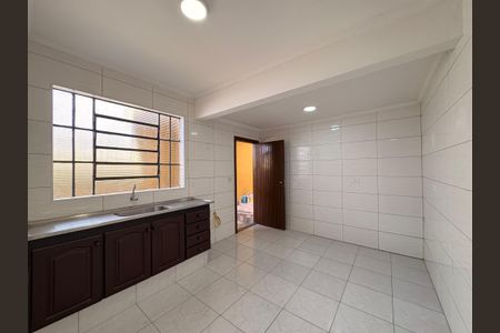 Casa à venda com 125m², 2 quartos e 2 vagasCozinha