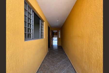 Casa à venda com 125m², 2 quartos e 2 vagasCorredor