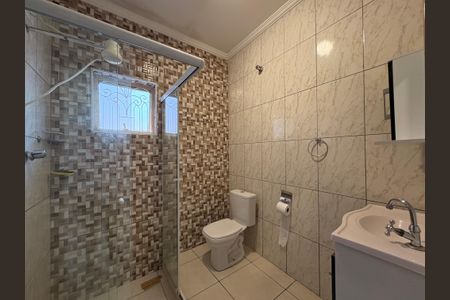 Casa à venda com 125m², 2 quartos e 2 vagasBanheiro