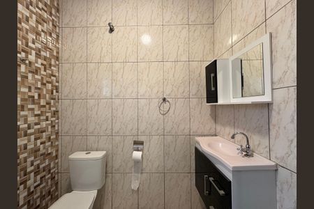 Casa à venda com 125m², 2 quartos e 2 vagasBanheiro