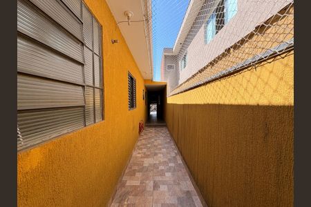 Casa à venda com 125m², 2 quartos e 2 vagasCorredor