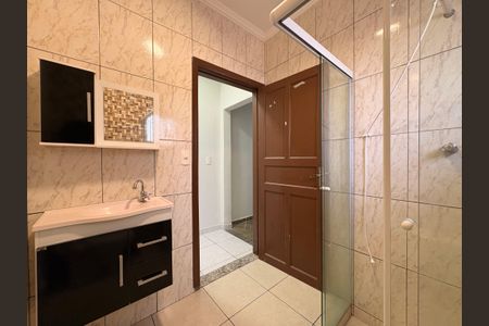 Casa à venda com 125m², 2 quartos e 2 vagasBanheiro