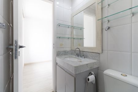 Apartamento à venda com 84m², 3 quartos e 2 vagasBanheiro da Suíte