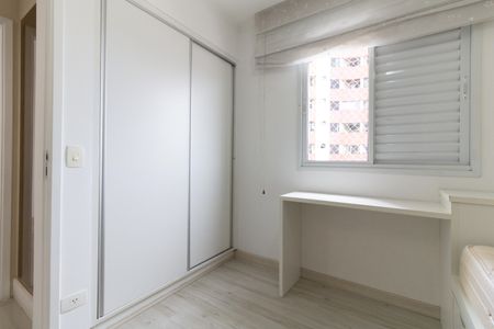 Apartamento à venda com 84m², 3 quartos e 2 vagasQuarto 2