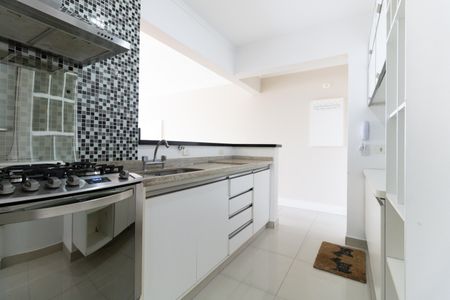 Apartamento à venda com 84m², 3 quartos e 2 vagasCozinha 