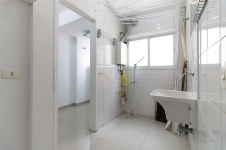 Apartamento à venda com 84m², 3 quartos e 2 vagasLavanderia
