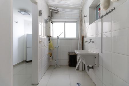 Apartamento à venda com 84m², 3 quartos e 2 vagasLavanderia