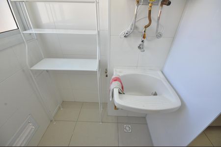 Apartamento à venda com 47m², 2 quartos e 1 vagaÁrea de Serviço