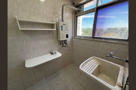 Apartamento para alugar com 72m², 2 quartos e 1 vagaÁrea de Serviço