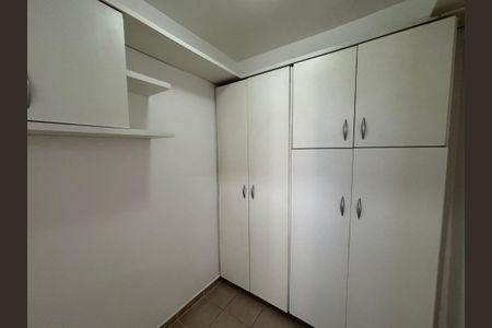 Apartamento para alugar com 72m², 2 quartos e 1 vagaQuarto de Serviço