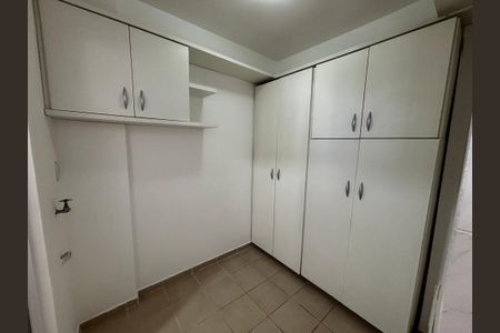Apartamento para alugar com 72m², 2 quartos e 1 vagaQuarto de Serviço