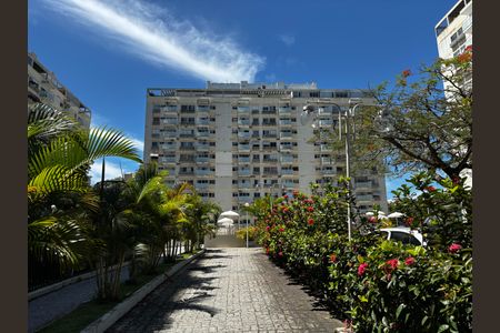 Apartamento para alugar com 72m², 2 quartos e 1 vagaFachada