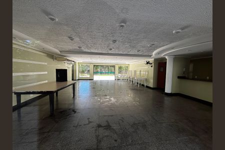 Apartamento para alugar com 72m², 2 quartos e 1 vagaÁrea comum