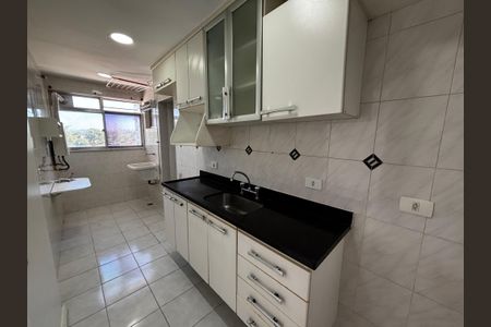 Apartamento para alugar com 72m², 2 quartos e 1 vagaCozinha