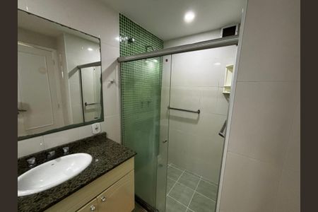 Apartamento para alugar com 72m², 2 quartos e 1 vagaBanheiro