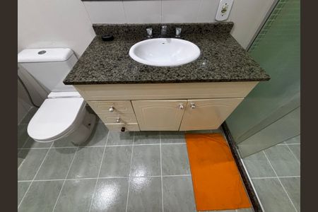 Apartamento para alugar com 72m², 2 quartos e 1 vagaBanheiro