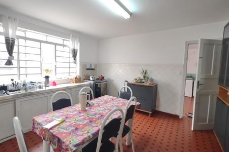 Casa à venda com 246m², 3 quartos e 1 vagaCozinha