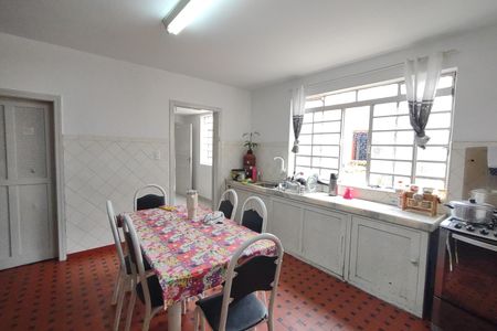 Casa à venda com 246m², 3 quartos e 1 vagaCozinha