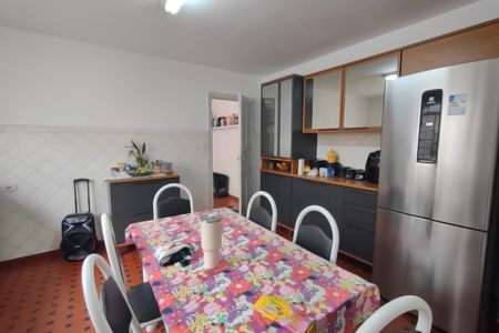 Casa à venda com 246m², 3 quartos e 1 vagaCozinha