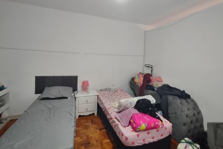 Casa à venda com 246m², 3 quartos e 1 vagaQuarto 2