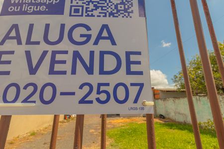 Casa à venda com 98m², 2 quartos e 1 vaga Casa à venda com 98m², 2 quartos e 1 vagacódigo