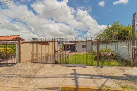 Casa à venda com 98m², 2 quartos e 1 vaga Casa à venda com 98m², 2 quartos e 1 vagaFachada/Placa