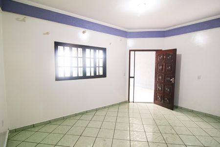 Casa para alugar com 135m², 2 quartos e 4 vagasSala