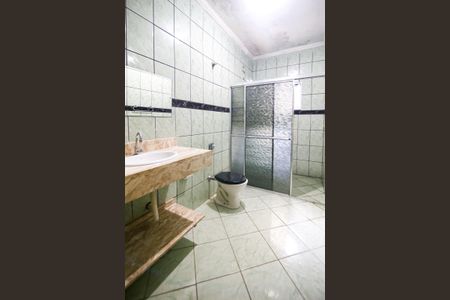 Casa para alugar com 135m², 2 quartos e 4 vagasBanheiro