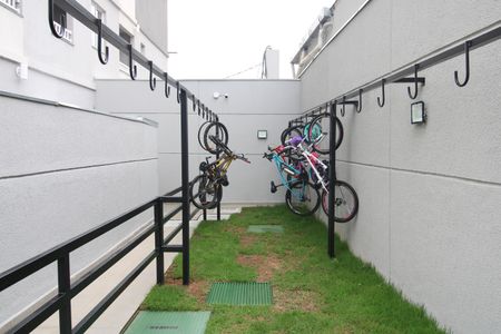 Apartamento para alugar com 32m², 2 quartos e sem vagabicletário